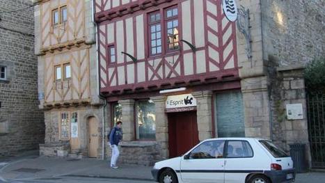 C'est dans cette maison Vanaise du XVIIe siècle que se tient désormais le siège de l'association des plus belles baies du monde.